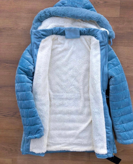 Jaqueta puffer pelúcia